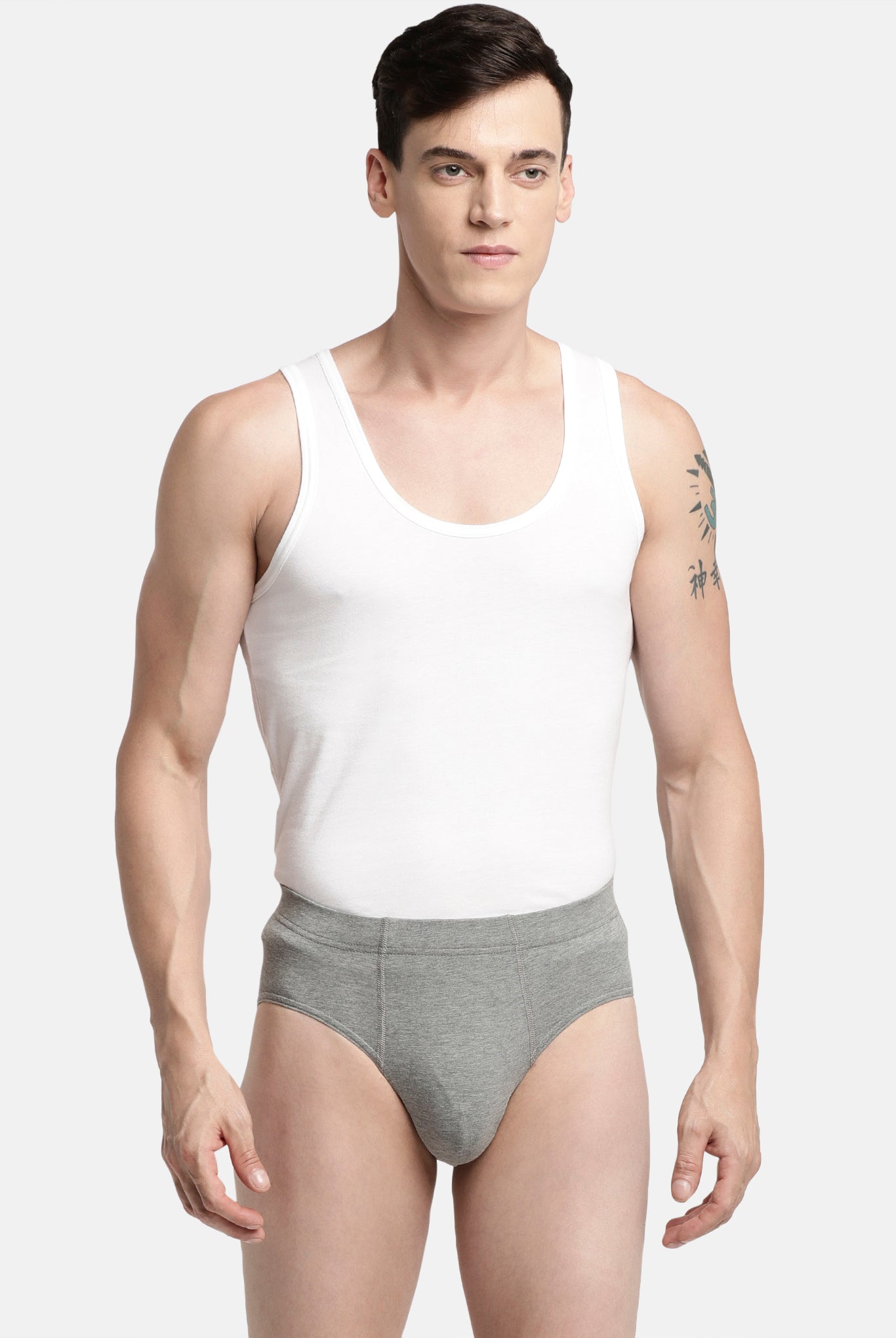 Lavos Mens Stretch Brief's photograph that's made with an innovative bamboo and organic cotton fabric from Lavos Performance, a carbon neutral eco-fashion company. Buy Stretch Brief For Men Online. Made with Bamboo Performance Technology, they are super soft, comfortable, 4-way stretchable, and wicks away sweat. Explore Latest Collection Of Bamboo Clothes At Lavos Performance.