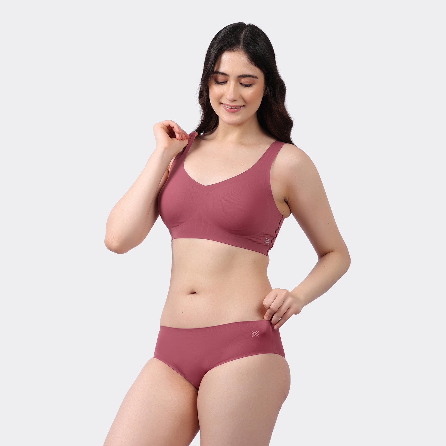 Womens > Bra