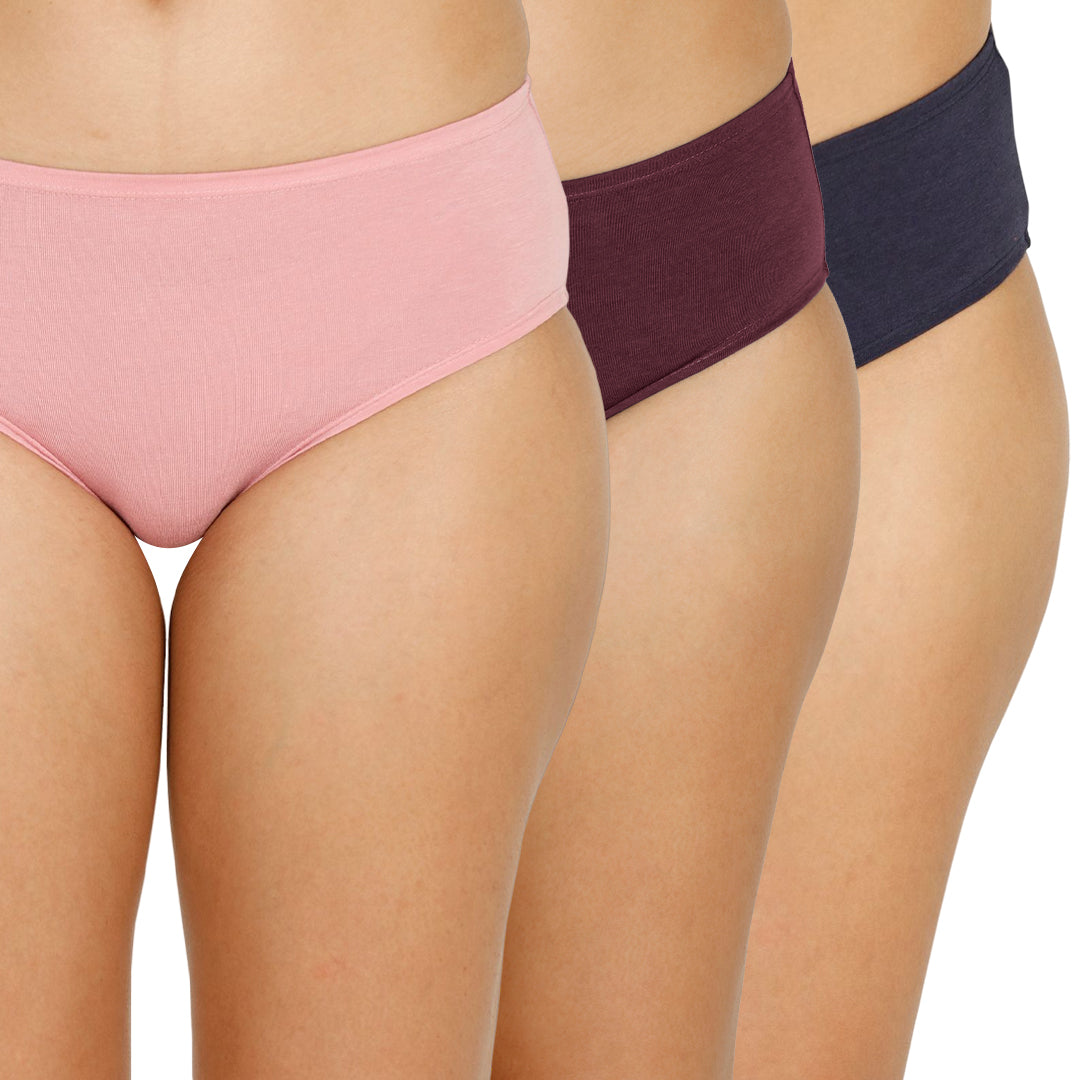 Organic Bamboo Inner elastic Mid waist Hipster for Women- Pack of 3's photograph that's made with an innovative bamboo and organic cotton fabric from Lavos Performance, a carbon neutral eco-fashion company. A hip-hugging hipster panty that gives you the feeling of freedom and comfort you have been looking for. It comes with a soft elastic waistband and a double-layered gusset to ensure comfort. Stabilize the temperature of your sensitive areas. Keep them cool & fresh all day long. 