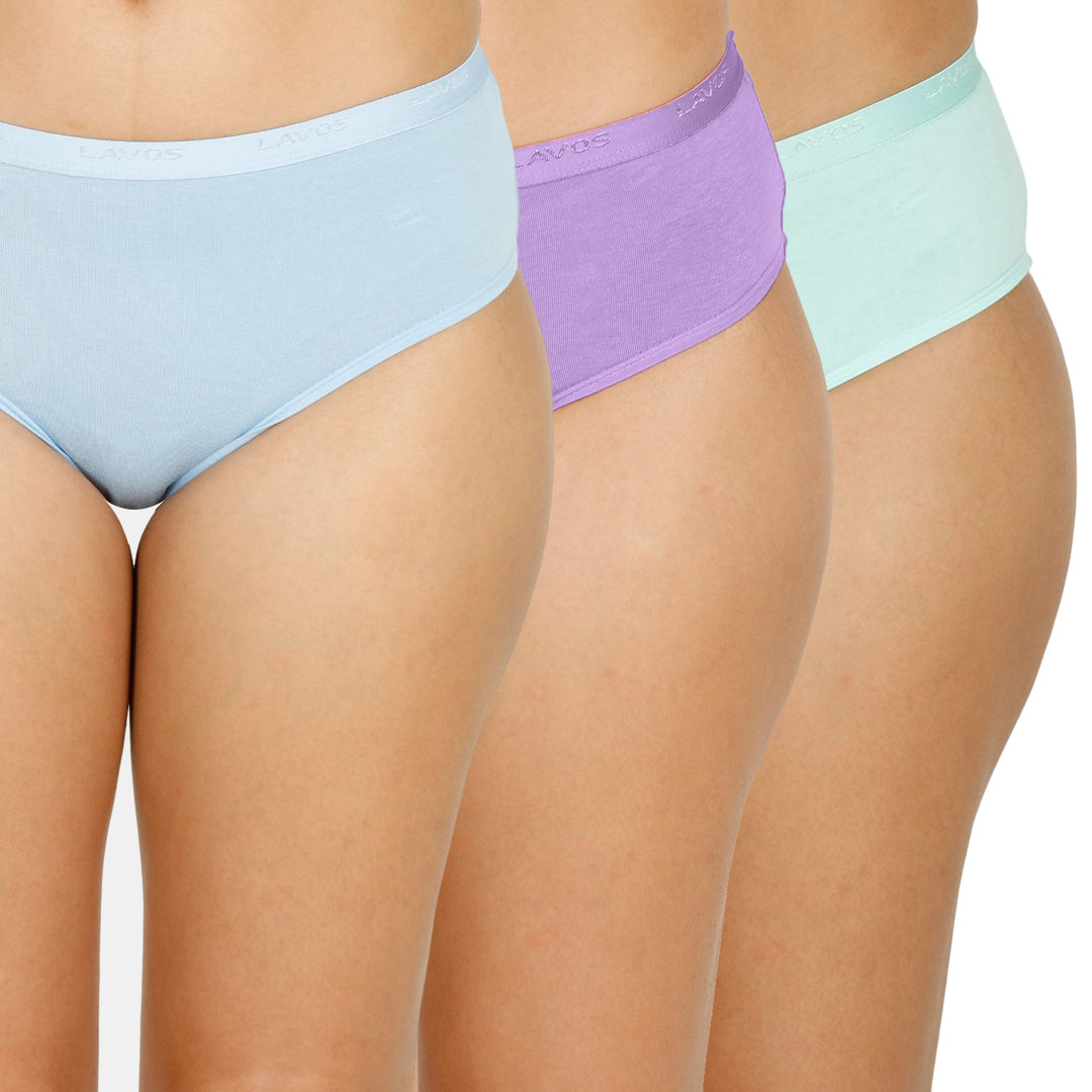 Organic Bamboo Outer elastic Mid waist Hipster for Women- Pack of 3's photograph that's made with an innovative bamboo and organic cotton fabric from Lavos Performance, a carbon neutral eco-fashion company. A hip-hugging hipster panty that gives you the feeling of freedom and comfort you have been looking for. It comes with a soft elastic waistband and a double-layered gusset to ensure comfort. This combo contains a pack of three non-transparent neutral colors panties for day-to-day needs. 
