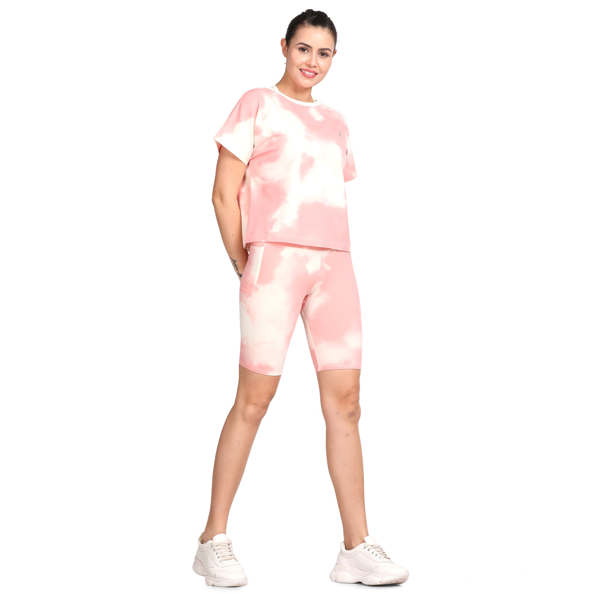 Organic Bamboo Running shorts for Women's photograph that's made with an innovative bamboo and organic cotton fabric from Lavos Performance, a carbon neutral eco-fashion company. Lavos Performance Cycling Shorts for Girls is amazingly soft to the skin, keeps the girls cooler in summers and warmer in winters, thanks to the Bamboo Performance Technology. The Shorts are naturally UPF 50+, so say bye to tan lines. Our Bamboo Activewear will provide you with the performance so that you can be You! 
