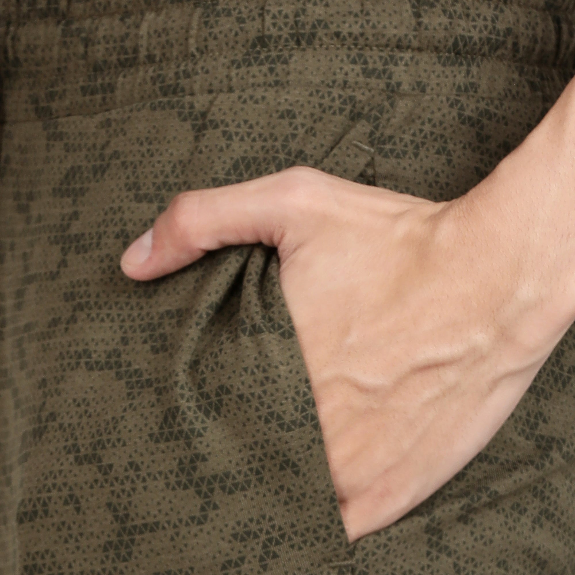  data-zoom=